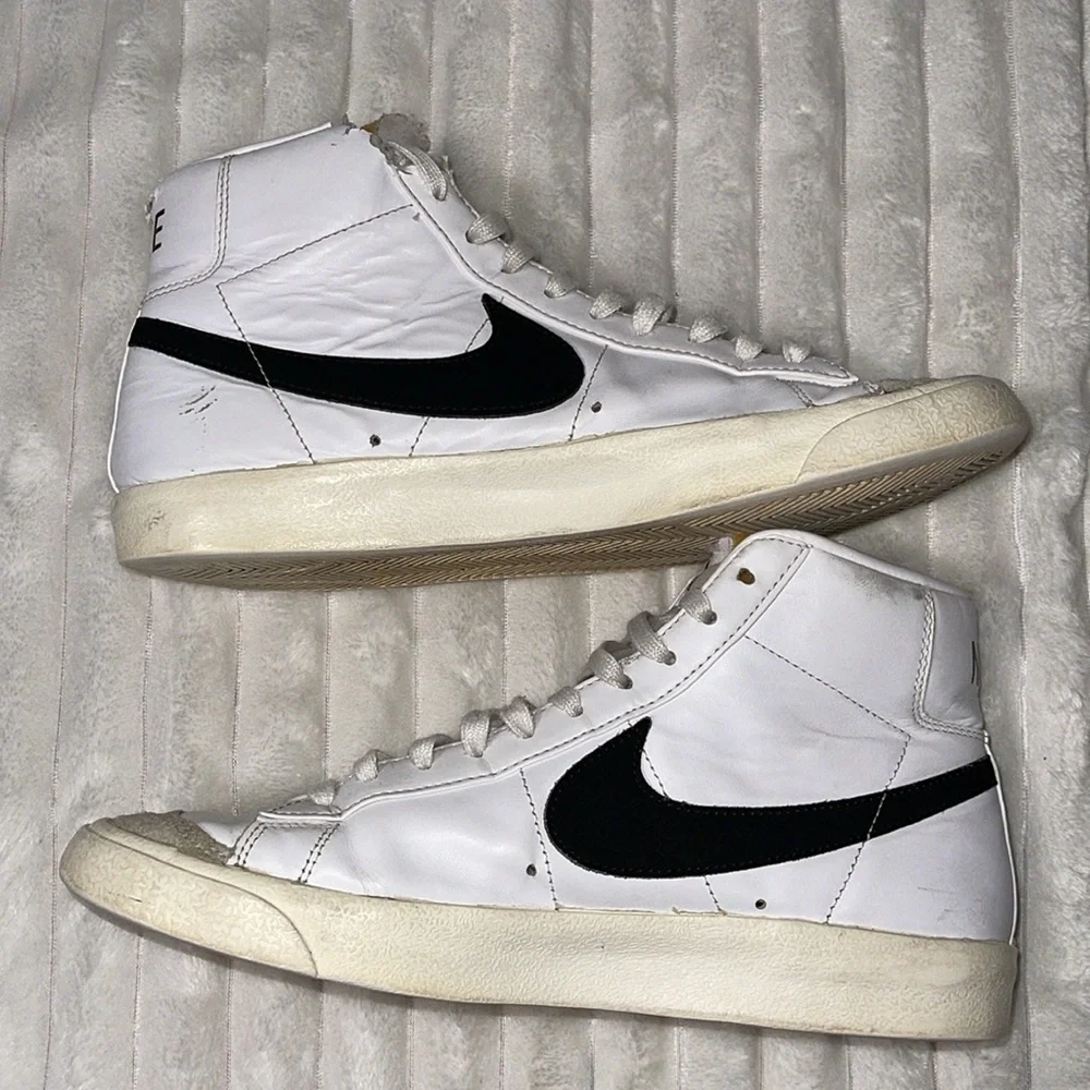 Nike Blazer Mid ‘77 | Size 10.5 Women